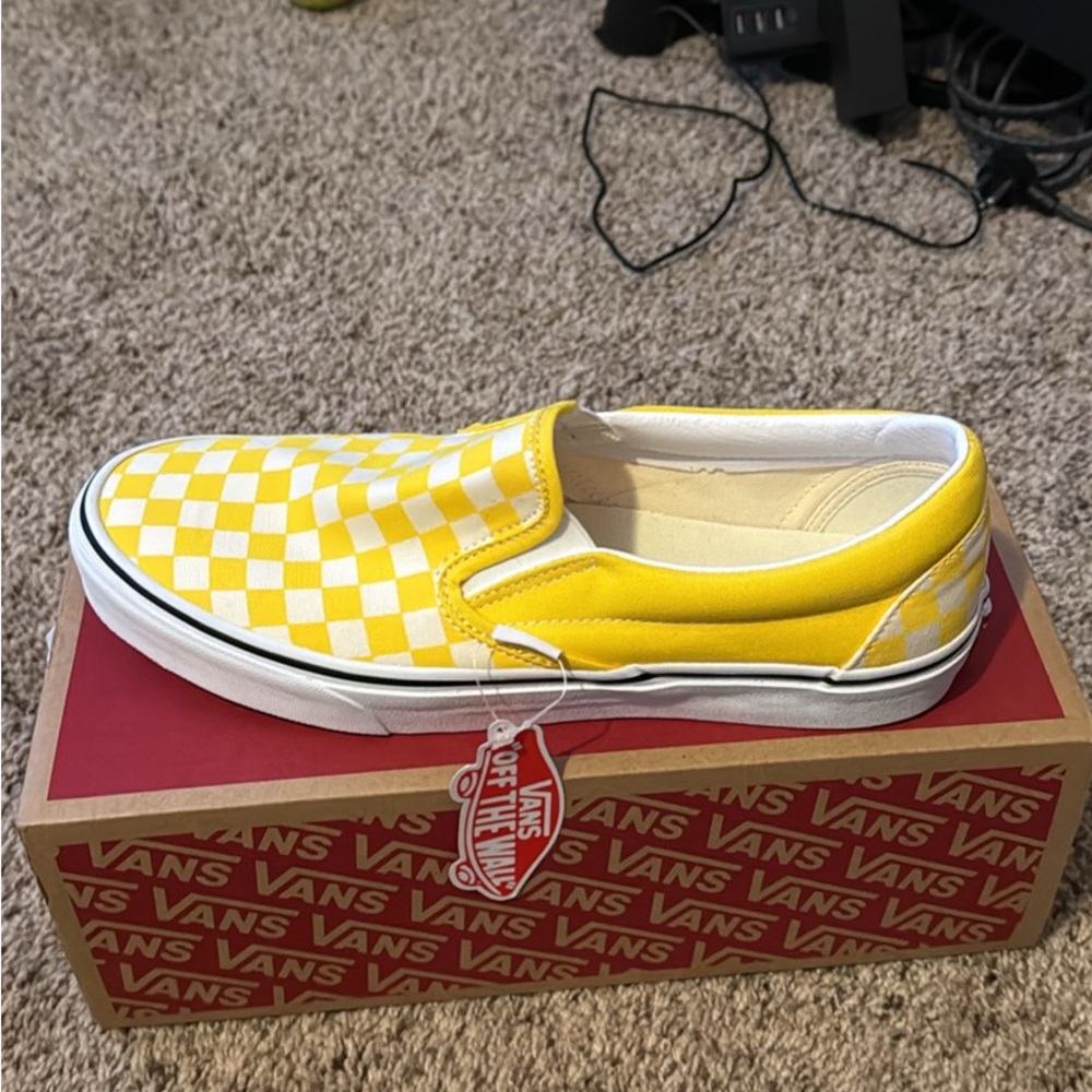 Vans Men’s Size 11 Yellow Checkerboard Slip-On Shoes